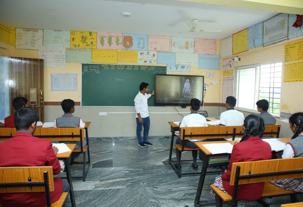 New Oxford School Digital classrooms