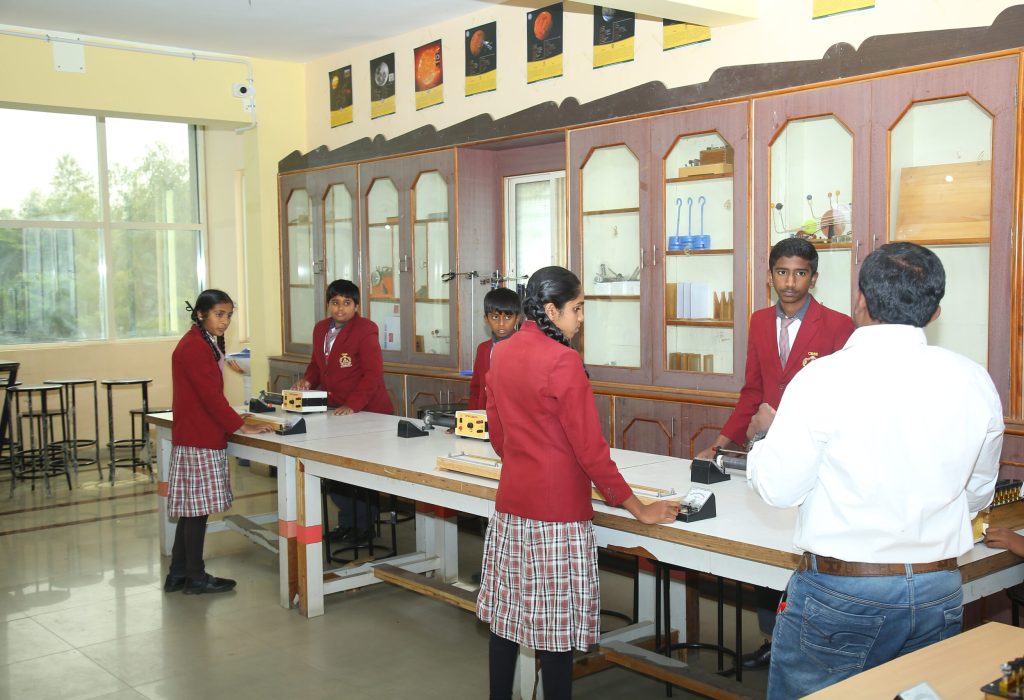New Oxford School Lab