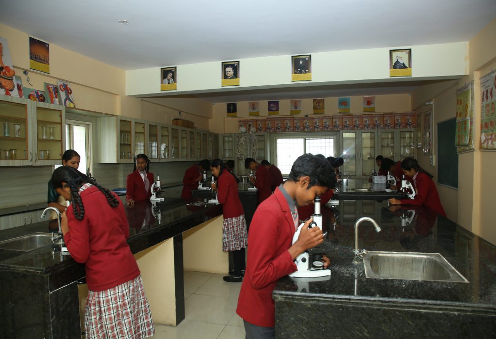 New Oxford School Lab